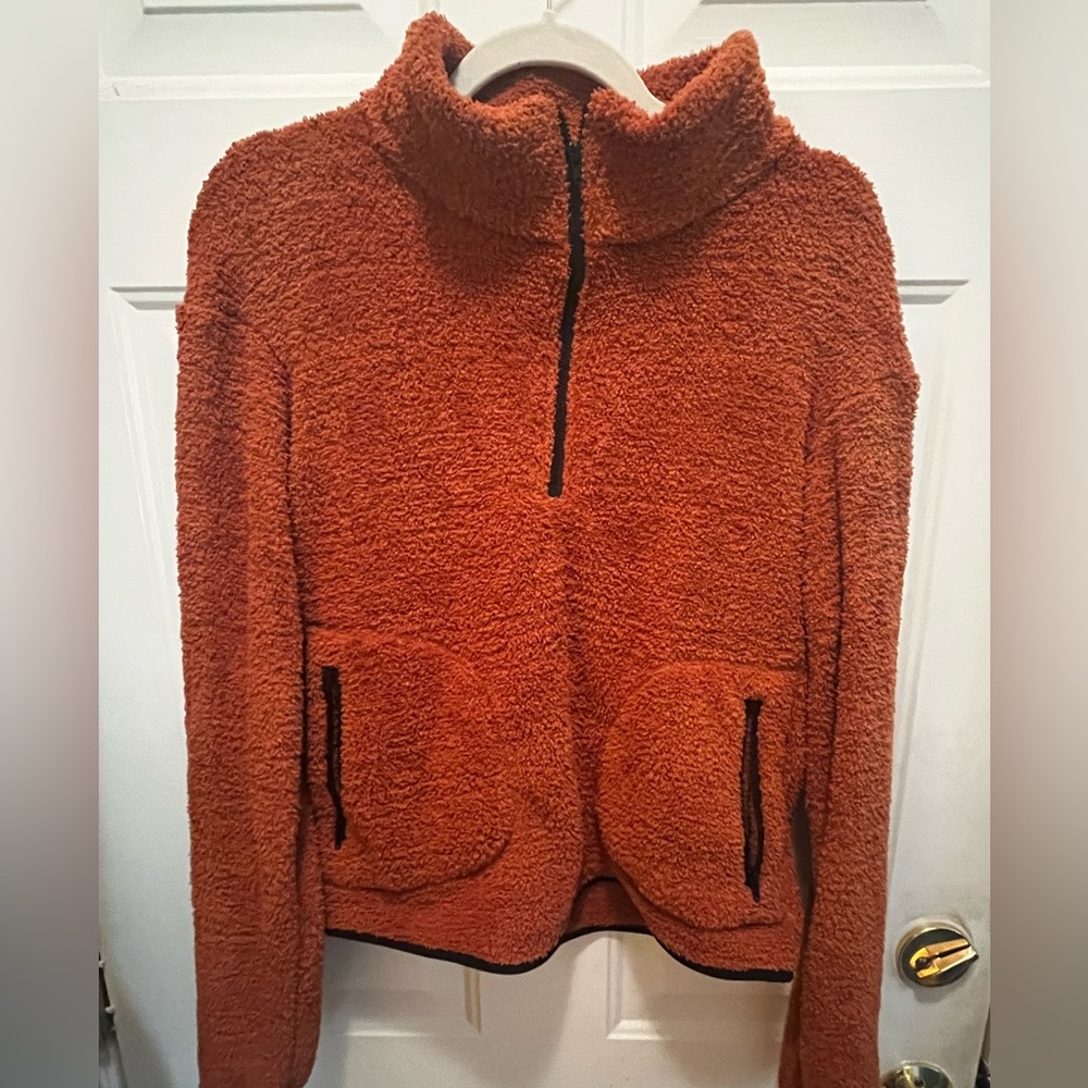 Paper Crane Partial Zip Size Medium Fleece Pullover Light Brown